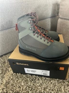 Simms Men's Tributary Boots in Gray with Orange Accents